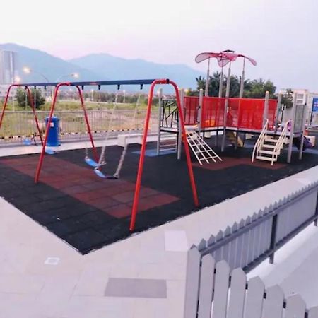 Luxurious Homestay 3Br With Pool Meru Ipoh 8 Pax Buitenkant foto