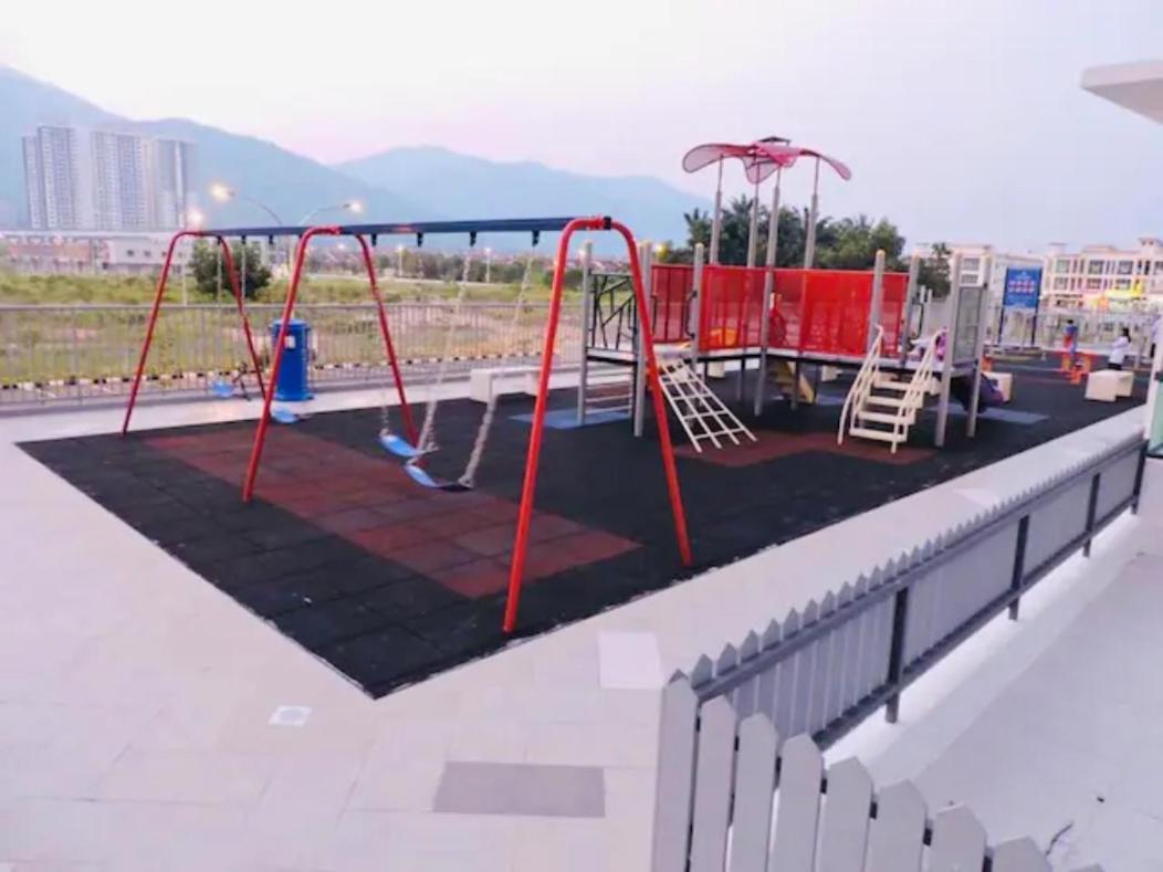 Luxurious Homestay 3Br With Pool Meru Ipoh 8 Pax Buitenkant foto